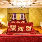 Lady Gregory Hotel, Leisure Club & Beauty 3*