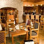 Lady Gregory Hotel, Leisure Club & Beauty 3*