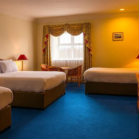 Lady Gregory Hotel, Leisure Club & Beauty فندق جورت