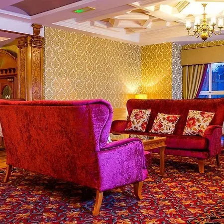 Lady Gregory Hotel, Leisure Club & Beauty Gort