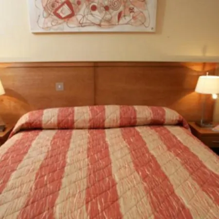 Lady Gregory Hotel, Leisure Club & Beauty فندق