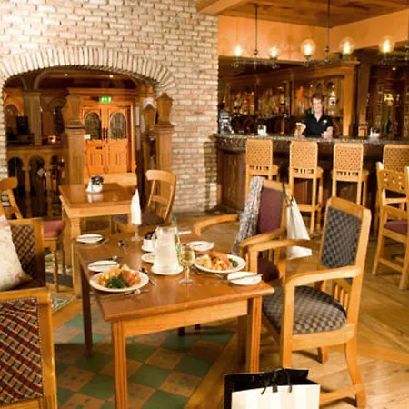 Lady Gregory Hotel, Leisure Club & Beauty 3*