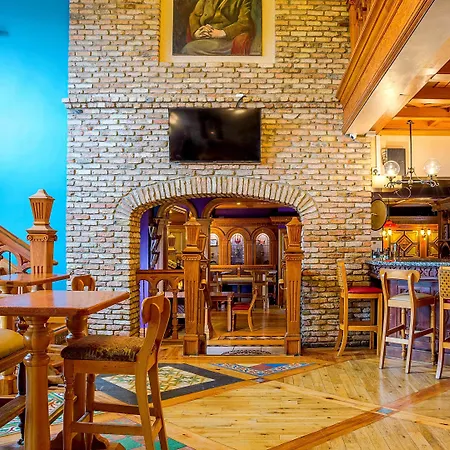 Lady Gregory Hotel, Leisure Club & Beauty 호텔 고트