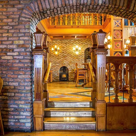 Lady Gregory Hotel, Leisure Club & Beauty Hotel 3*