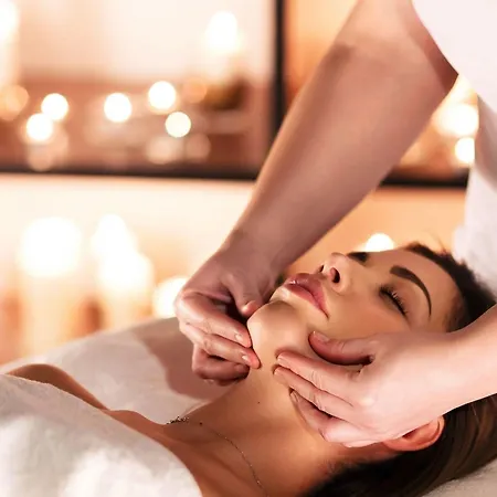 Lady Gregory Hotel, Leisure Club & Beauty Hotel 3*