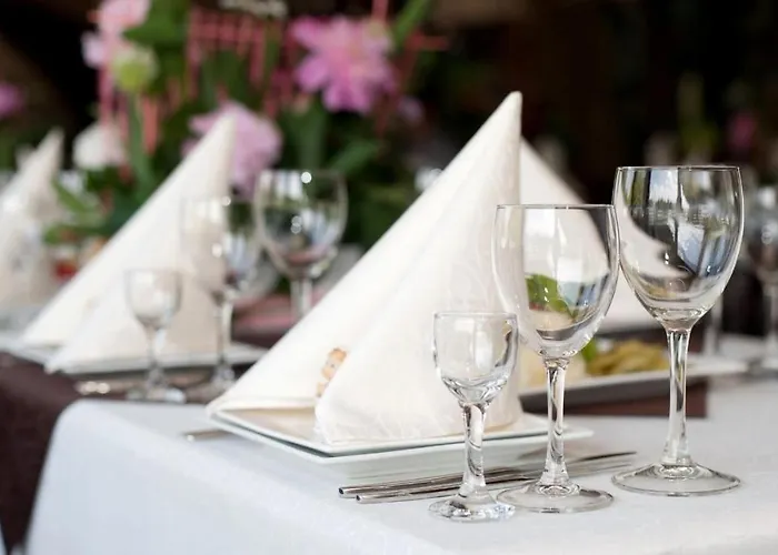 Lady Gregory Hotel, Leisure Club & Beauty Hotel Gort