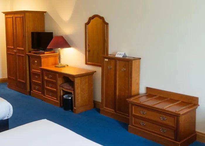 Lady Gregory Hotel, Leisure Club & Beauty 3*