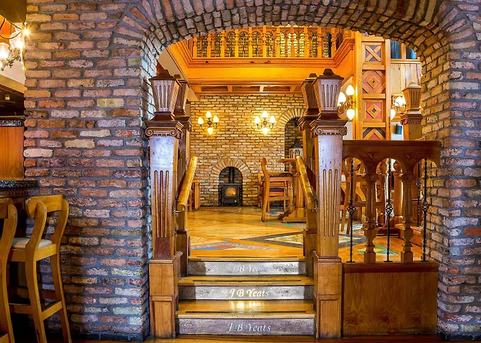 Lady Gregory Hotel, Leisure Club & Beauty Hotel 3*