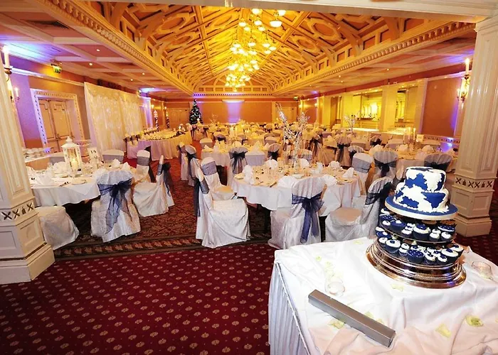 Lady Gregory Hotel, Leisure Club & Beauty 3*