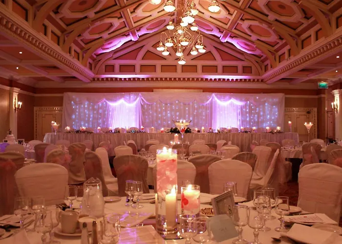 Lady Gregory Hotel, Leisure Club & Beauty Hotel