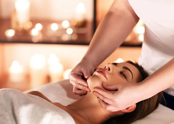 Lady Gregory Hotel, Leisure Club & Beauty Hotel 3*